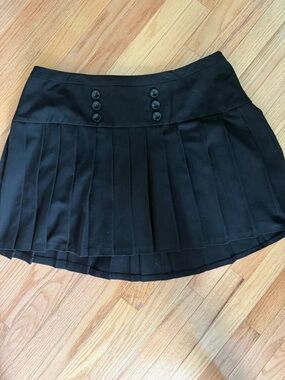 Torrid Black Pleated Mini Skirt with Back Zipper